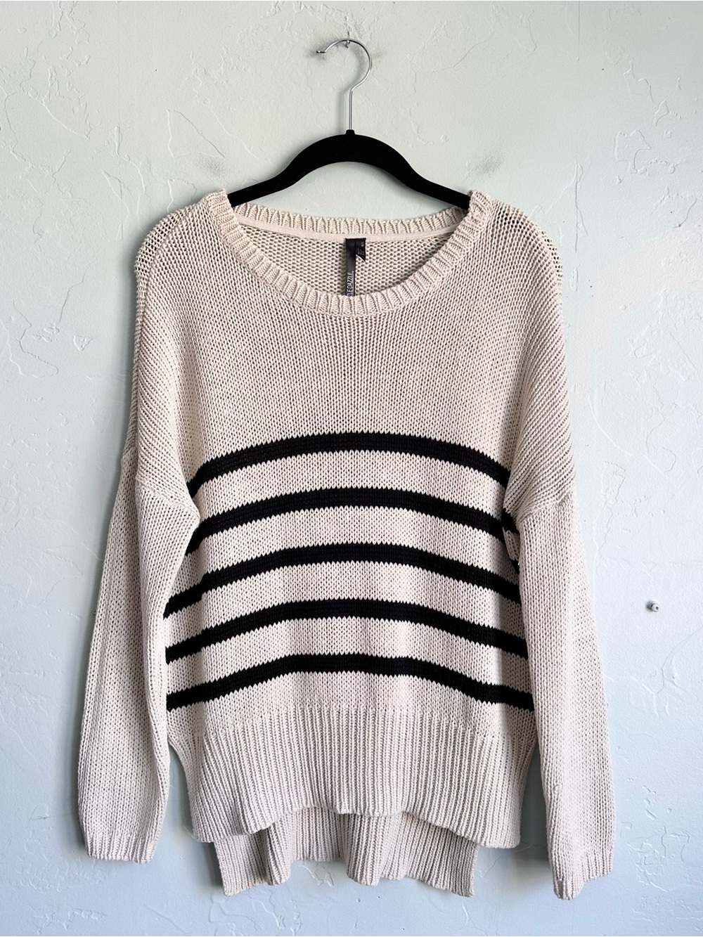 Razzle Dazzle Cream Black Striped Open-Knit Sweater Size Medium EUC Preppy Fall